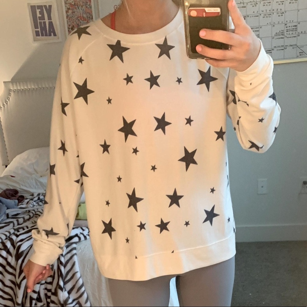 Star sweatshirt